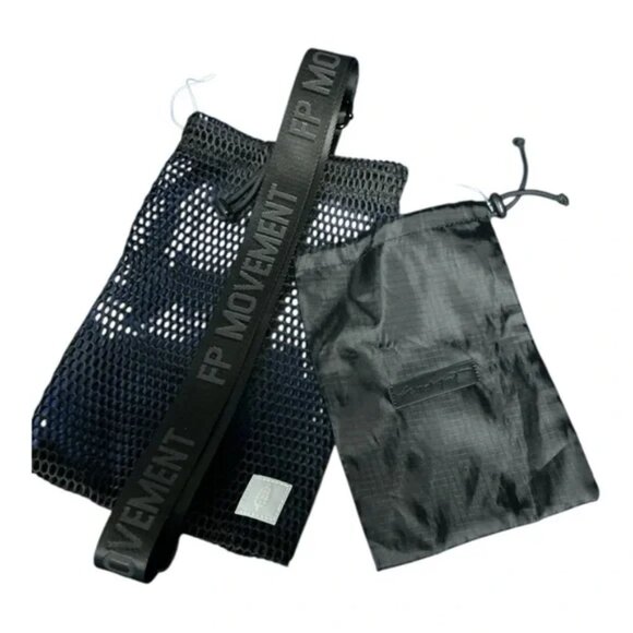 Free People Movement Mini Mesh Crossbody Shoulder Sling Bag  Size: One Size - Picture 2 of 5